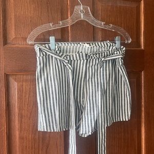 LOVETREE grey abs white striped shorts